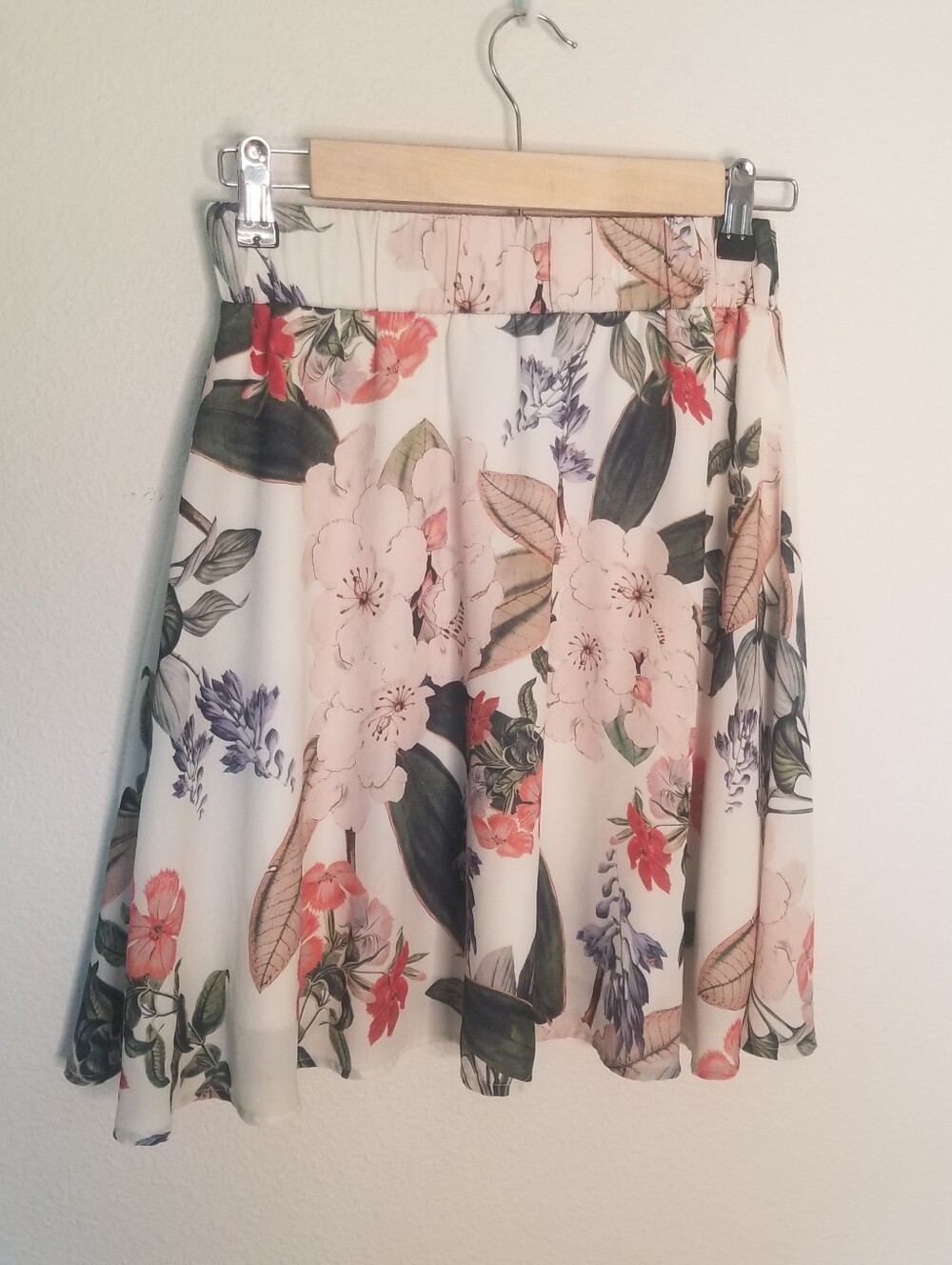 Show Me Your MuMu Lined Floral Skirt Eladtic Waist S